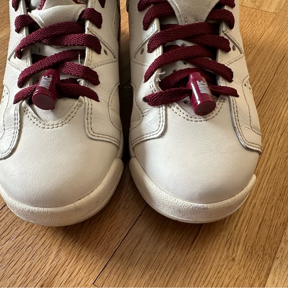 Jordan 6 retro white maroon size 5Y/W6.5 - Picture 2 of 7